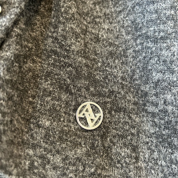 2 Grey Adrienne Vittadini tops both sz L - Picture 2 of 9